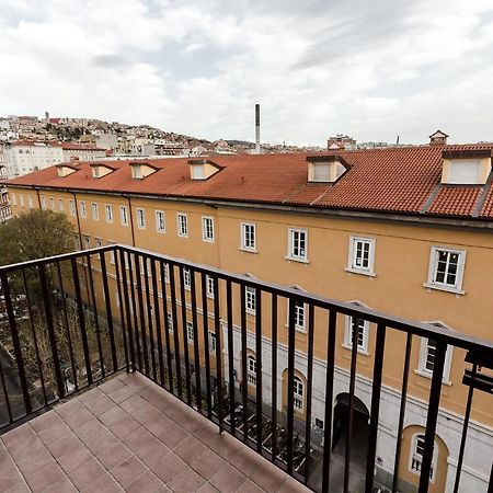 Appartamento Slataper - Ampio E Con Vista Trieste Exteriör bild